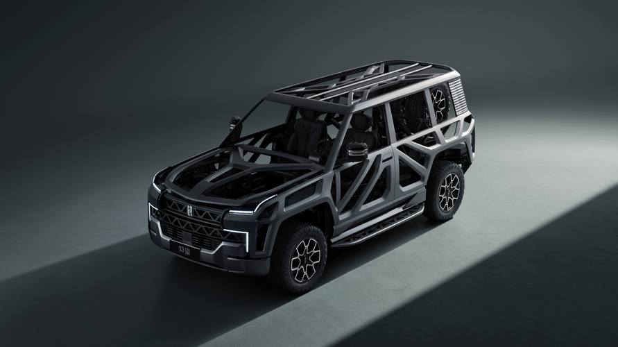 深圳94仰望U8硬派越野的科技魅力，国能汽车对传统燃油车市场的冲击